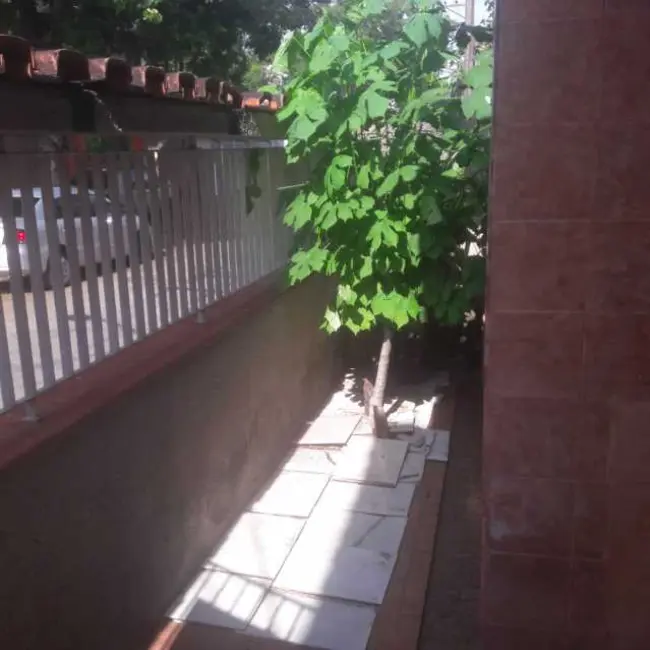 Casa com 2 quartos à venda, 144m2 em Rio De Janeiro - RJ - imagem 3 Foto 3 de Casa com 2 quartos à venda, 144m2 em Rio De Janeiro - RJ