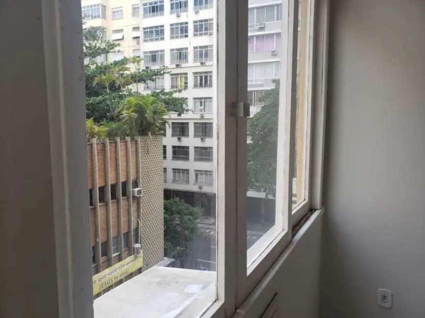 Kitnet à venda, 40m2 em Rio De Janeiro - RJ - imagem 8 Foto 8 de Kitnet à venda, 40m2 em Rio De Janeiro - RJ