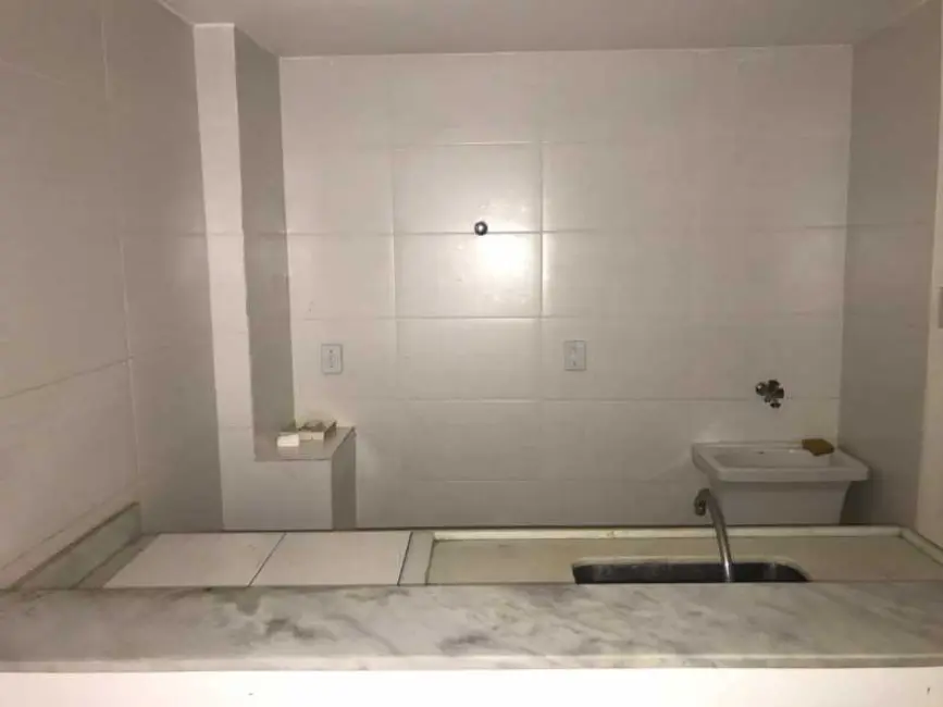 Kitnet com 1 quarto à venda, 34m2 em Rio De Janeiro - RJ - imagem 9 Foto 9 de Kitnet com 1 quarto à venda, 34m2 em Rio De Janeiro - RJ