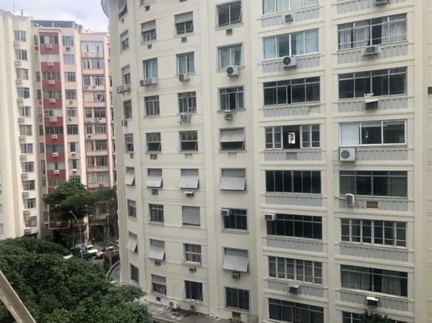 Foto 1 de Kitnet com 1 quarto à venda, 34m2 em Rio De Janeiro - RJ