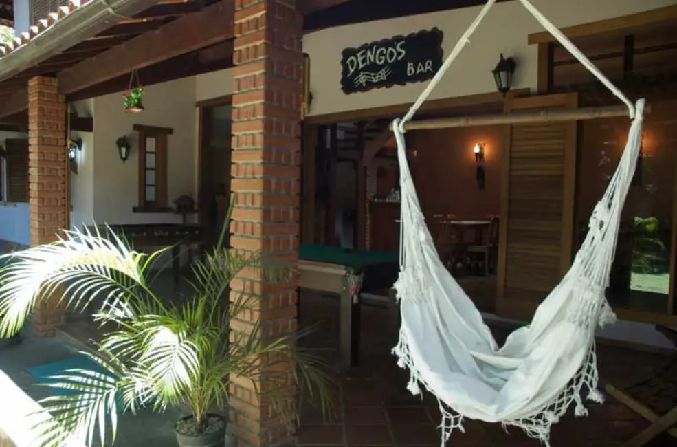 Casa de Condomínio com 3 quartos à venda, 350m2 em Rio De Janeiro - RJ - imagem 3 Foto 3 de Casa de Condomínio com 3 quartos à venda, 350m2 em Rio De Janeiro - RJ