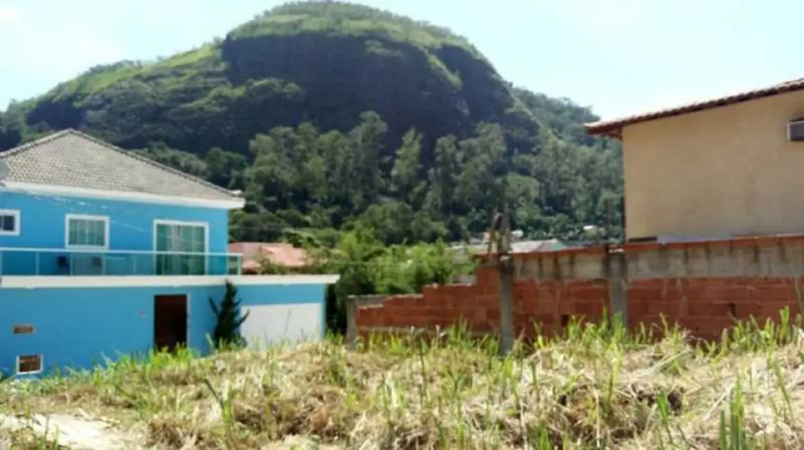 Foto 2 de Terreno / Lote à venda, 300m2 em Rio De Janeiro - RJ