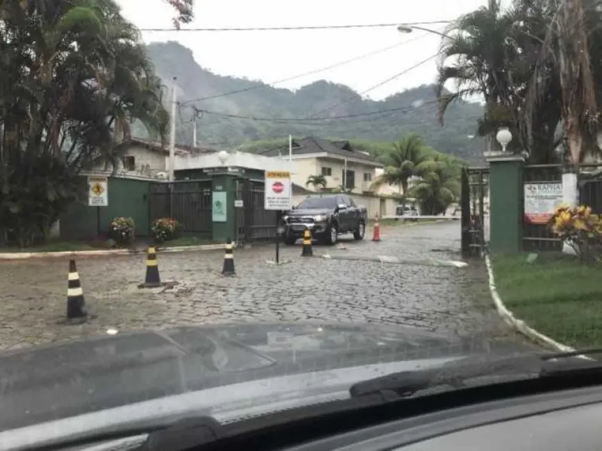 Foto 1 de Terreno / Lote à venda, 300m2 em Rio De Janeiro - RJ