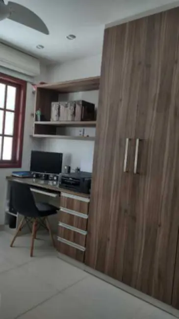 Casa de Condomínio com 3 quartos à venda, 181m2 em Rio De Janeiro - RJ - imagem 7 Foto 7 de Casa de Condomínio com 3 quartos à venda, 181m2 em Rio De Janeiro - RJ