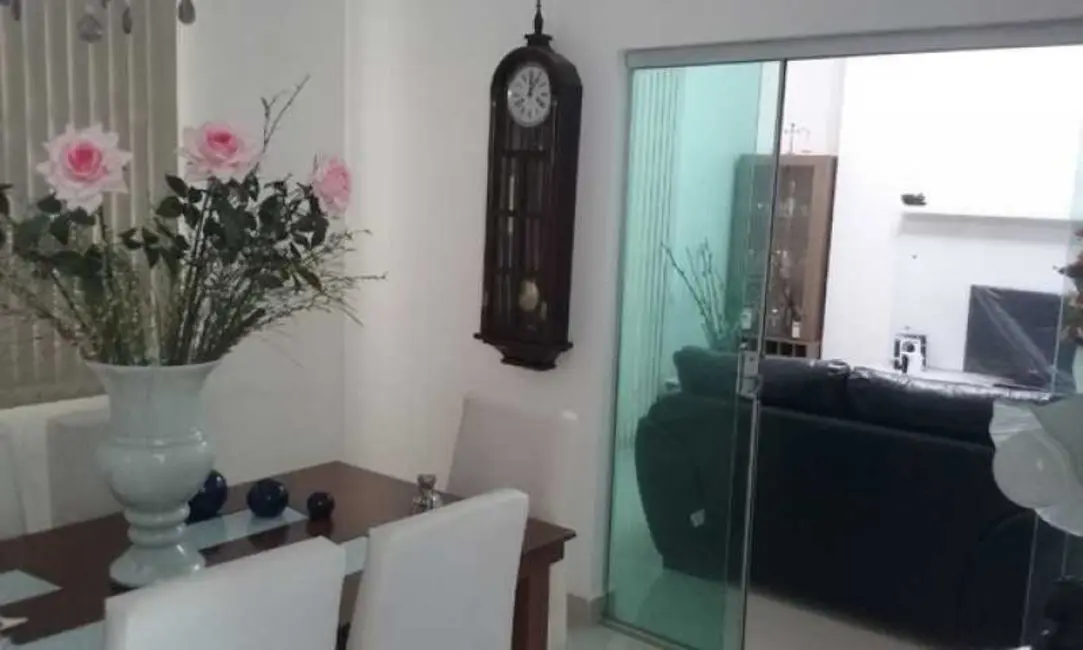 Foto 2 de Casa com 5 quartos à venda, 427m2 em Rio De Janeiro - RJ