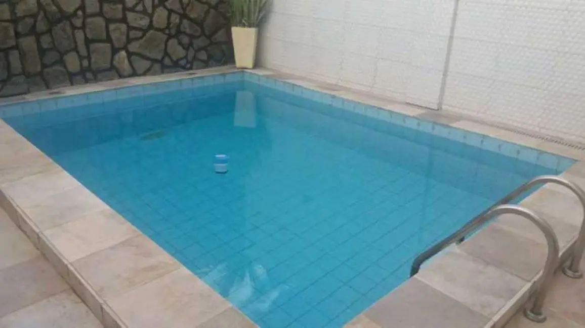 Foto 1 de Casa com 5 quartos à venda, 427m2 em Rio De Janeiro - RJ
