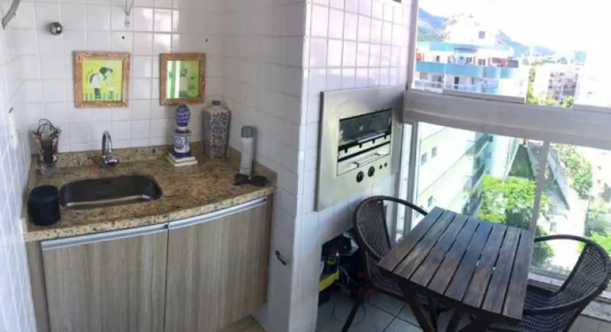 Foto 4 de Cobertura com 3 quartos à venda, 195m2 em Rio De Janeiro - RJ