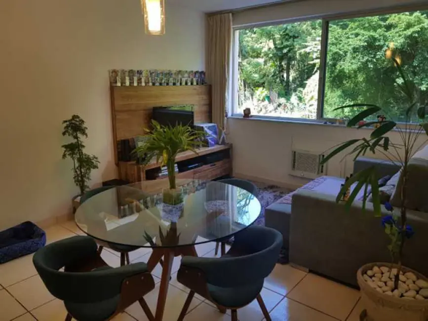 Apartamento com 2 quartos à venda, 69m2 em Rio De Janeiro - RJ - imagem 2 Foto 2 de Apartamento com 2 quartos à venda, 69m2 em Rio De Janeiro - RJ