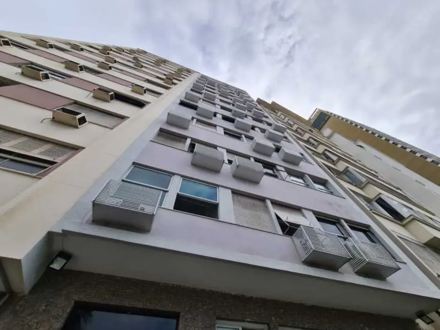 Apartamento com 1 quarto à venda, 50m2 em Rio De Janeiro - RJ - imagem 4 Foto 4 de Apartamento com 1 quarto à venda, 50m2 em Rio De Janeiro - RJ