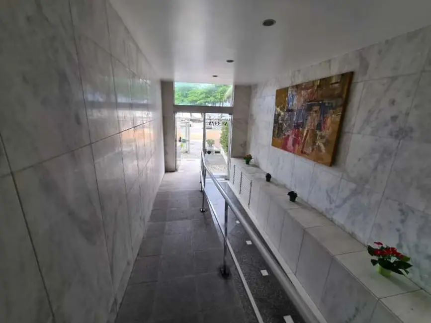 Apartamento com 1 quarto à venda, 50m2 em Rio De Janeiro - RJ - imagem 2 Foto 2 de Apartamento com 1 quarto à venda, 50m2 em Rio De Janeiro - RJ