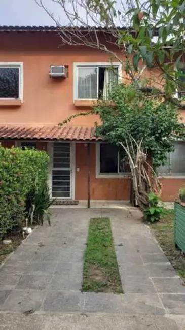 Casa de Condomínio com 3 quartos à venda, 70m2 em Rio De Janeiro - RJ - imagem 2 Foto 2 de Casa de Condomínio com 3 quartos à venda, 70m2 em Rio De Janeiro - RJ