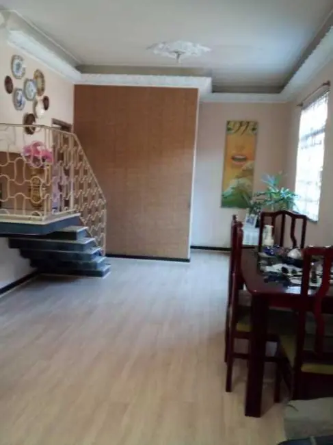 Casa com 5 quartos à venda, 247m2 em Rio De Janeiro - RJ - imagem 5 Foto 5 de Casa com 5 quartos à venda, 247m2 em Rio De Janeiro - RJ