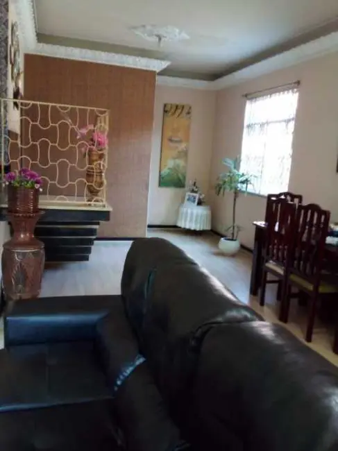 Casa com 5 quartos à venda, 247m2 em Rio De Janeiro - RJ - imagem 6 Foto 6 de Casa com 5 quartos à venda, 247m2 em Rio De Janeiro - RJ