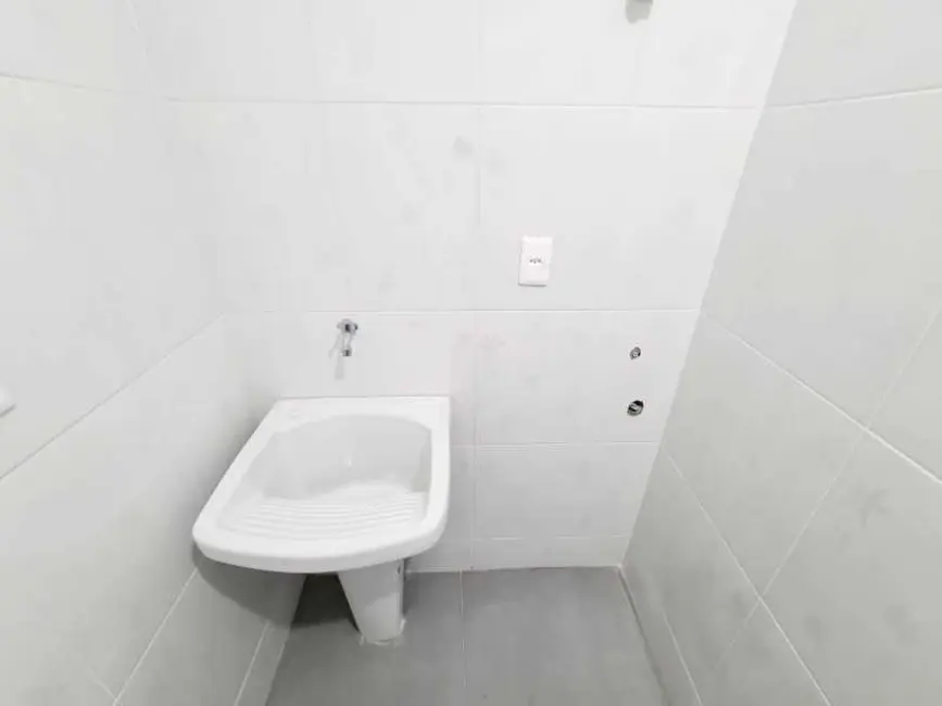 Kitnet à venda, 30m2 em Rio De Janeiro - RJ - imagem 8 Foto 8 de Kitnet à venda, 30m2 em Rio De Janeiro - RJ