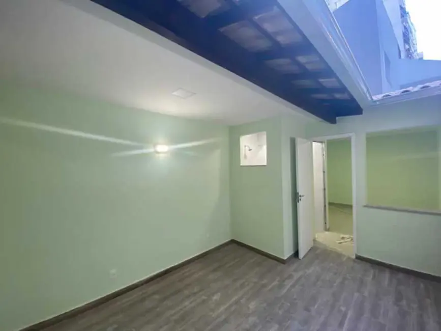 Foto 2 de Apartamento com 1 quarto à venda, 68m2 em Rio De Janeiro - RJ