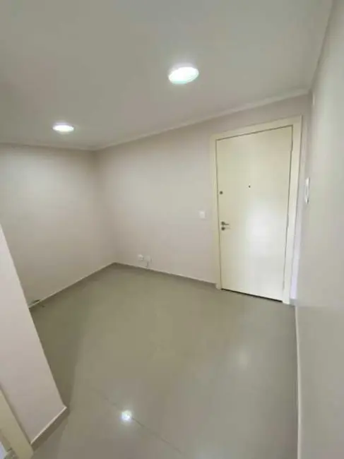 Sala Comercial à venda, 27m2 em Rio De Janeiro - RJ - imagem 8 Foto 8 de Sala Comercial à venda, 27m2 em Rio De Janeiro - RJ