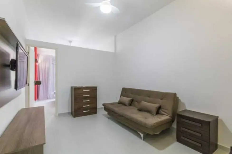 Foto 3 de Apartamento com 1 quarto à venda, 50m2 em Rio De Janeiro - RJ