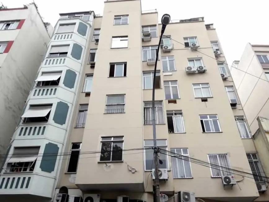 Foto 2 de Apartamento com 2 quartos à venda, 80m2 em Rio De Janeiro - RJ