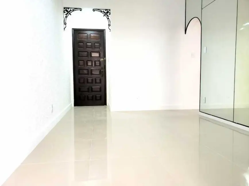 Foto 3 de Apartamento com 2 quartos à venda, 68m2 em Rio De Janeiro - RJ