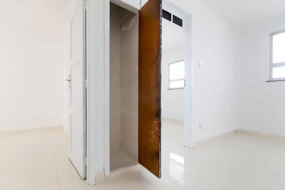 Foto 4 de Apartamento com 2 quartos à venda, 45m2 em Rio De Janeiro - RJ