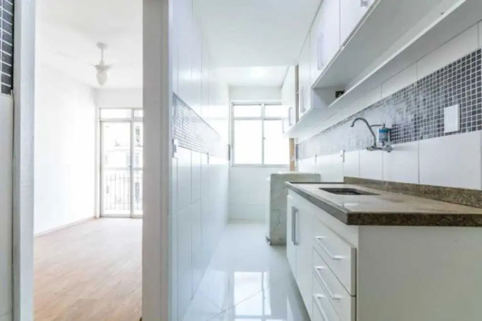 Foto 9 de Apartamento com 2 quartos à venda, 55m2 em Rio De Janeiro - RJ