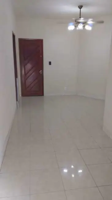 Apartamento com 2 quartos à venda, 65m2 em Rio De Janeiro - RJ - imagem 2 Foto 2 de Apartamento com 2 quartos à venda, 65m2 em Rio De Janeiro - RJ