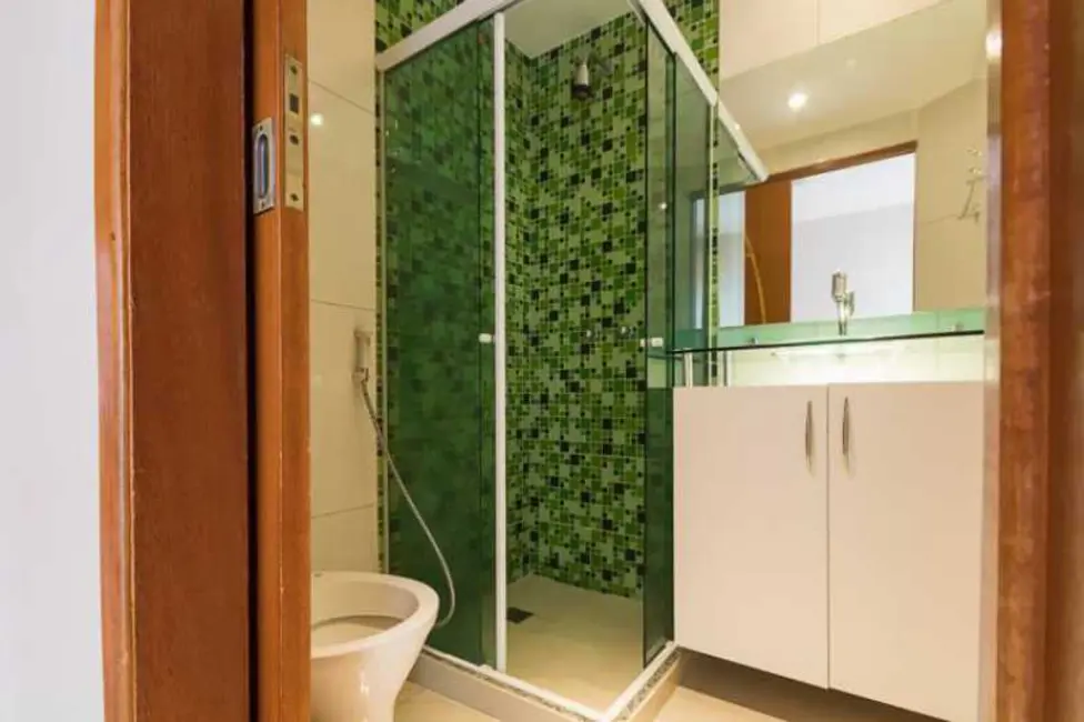 Foto 6 de Apartamento com 2 quartos à venda, 80m2 em Rio De Janeiro - RJ