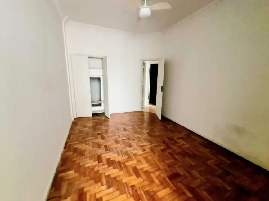 Foto 4 de Apartamento com 2 quartos à venda, 51m2 em Rio De Janeiro - RJ