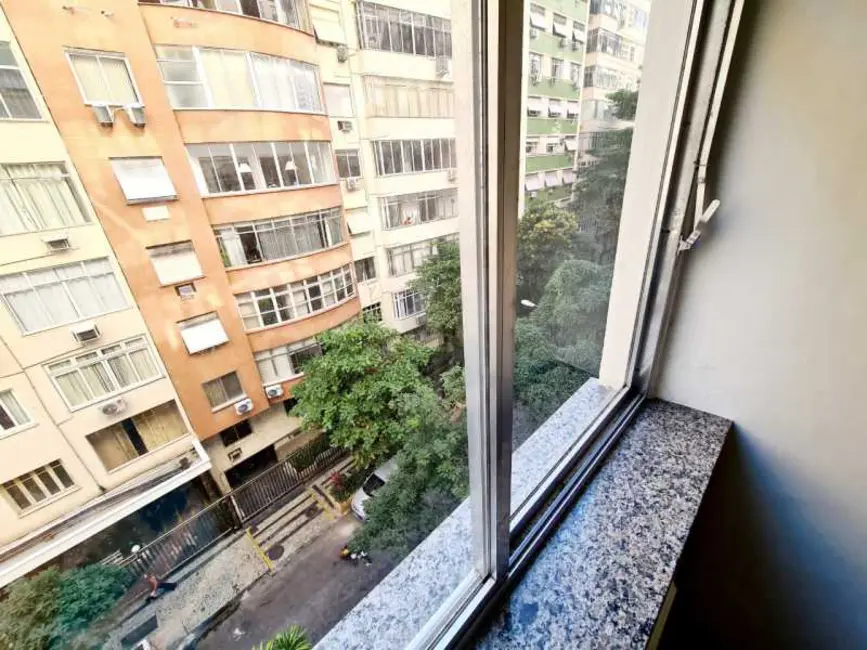 Foto 2 de Apartamento com 2 quartos à venda, 51m2 em Rio De Janeiro - RJ
