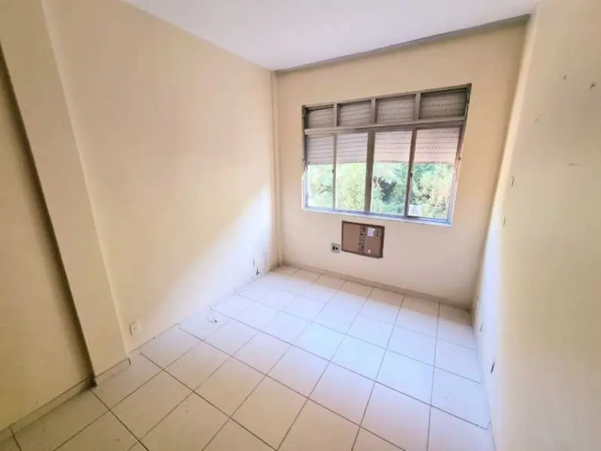 Foto 8 de Apartamento com 2 quartos à venda, 66m2 em Rio De Janeiro - RJ