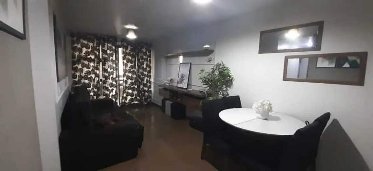 Apartamento com 3 quartos à venda, 80m2 em Rio De Janeiro - RJ - imagem 4 Foto 4 de Apartamento com 3 quartos à venda, 80m2 em Rio De Janeiro - RJ