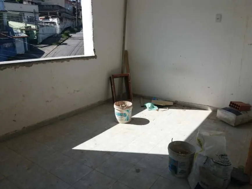 Foto 2 de Casa com 4 quartos à venda, 205m2 em Rio De Janeiro - RJ