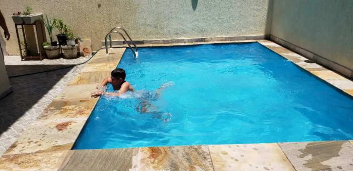 Casa com 4 quartos à venda, 140m2 em Rio De Janeiro - RJ - imagem 5 Foto 5 de Casa com 4 quartos à venda, 140m2 em Rio De Janeiro - RJ