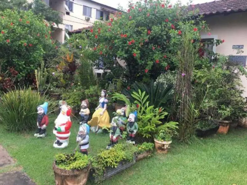 Foto 4 de Casa de Condomínio com 2 quartos à venda, 60m2 em Rio De Janeiro - RJ