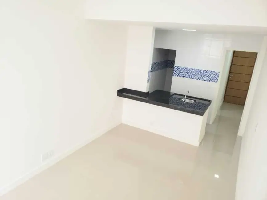 Kitnet à venda, 28m2 em Rio De Janeiro - RJ - imagem 4 Foto 4 de Kitnet à venda, 28m2 em Rio De Janeiro - RJ