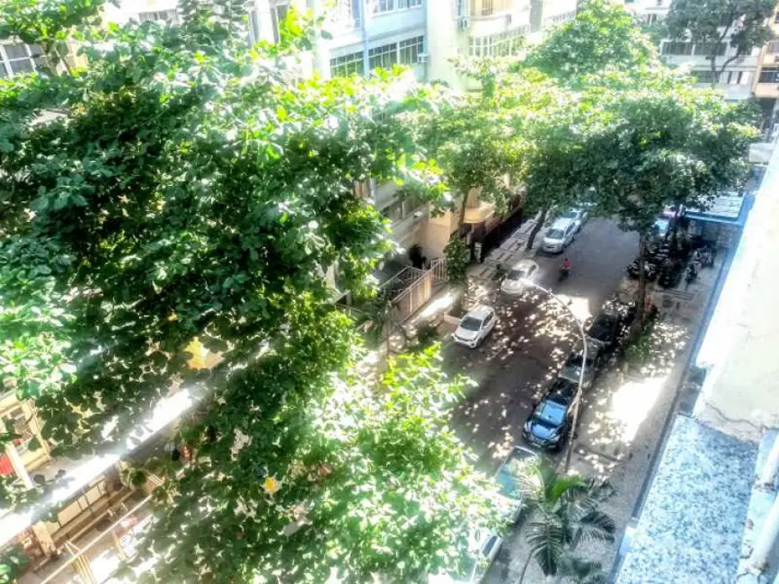 Kitnet à venda, 28m2 em Rio De Janeiro - RJ - imagem 9 Foto 9 de Kitnet à venda, 28m2 em Rio De Janeiro - RJ