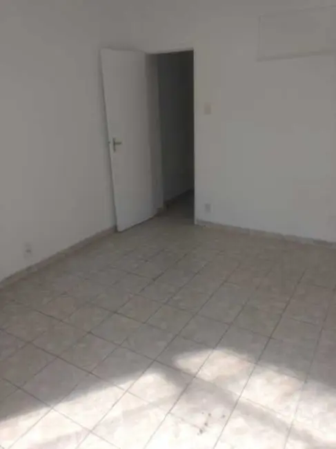 Kitnet com 1 quarto à venda, 32m2 em Rio De Janeiro - RJ - imagem 5 Foto 5 de Kitnet com 1 quarto à venda, 32m2 em Rio De Janeiro - RJ