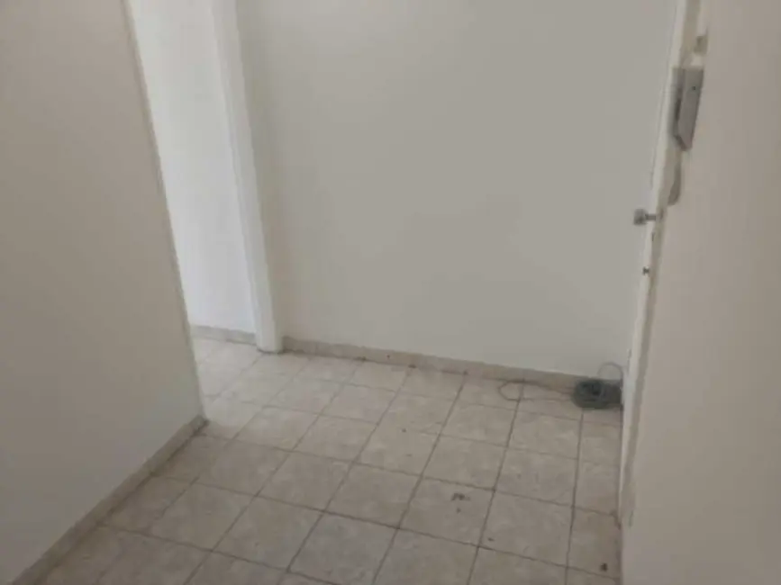 Kitnet com 1 quarto à venda, 32m2 em Rio De Janeiro - RJ - imagem 6 Foto 6 de Kitnet com 1 quarto à venda, 32m2 em Rio De Janeiro - RJ