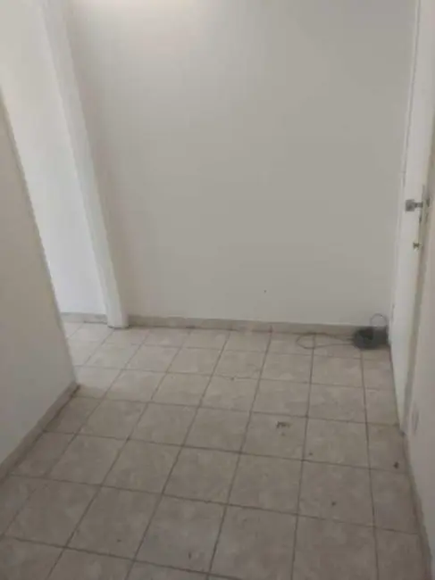 Kitnet com 1 quarto à venda, 32m2 em Rio De Janeiro - RJ - imagem 8 Foto 8 de Kitnet com 1 quarto à venda, 32m2 em Rio De Janeiro - RJ