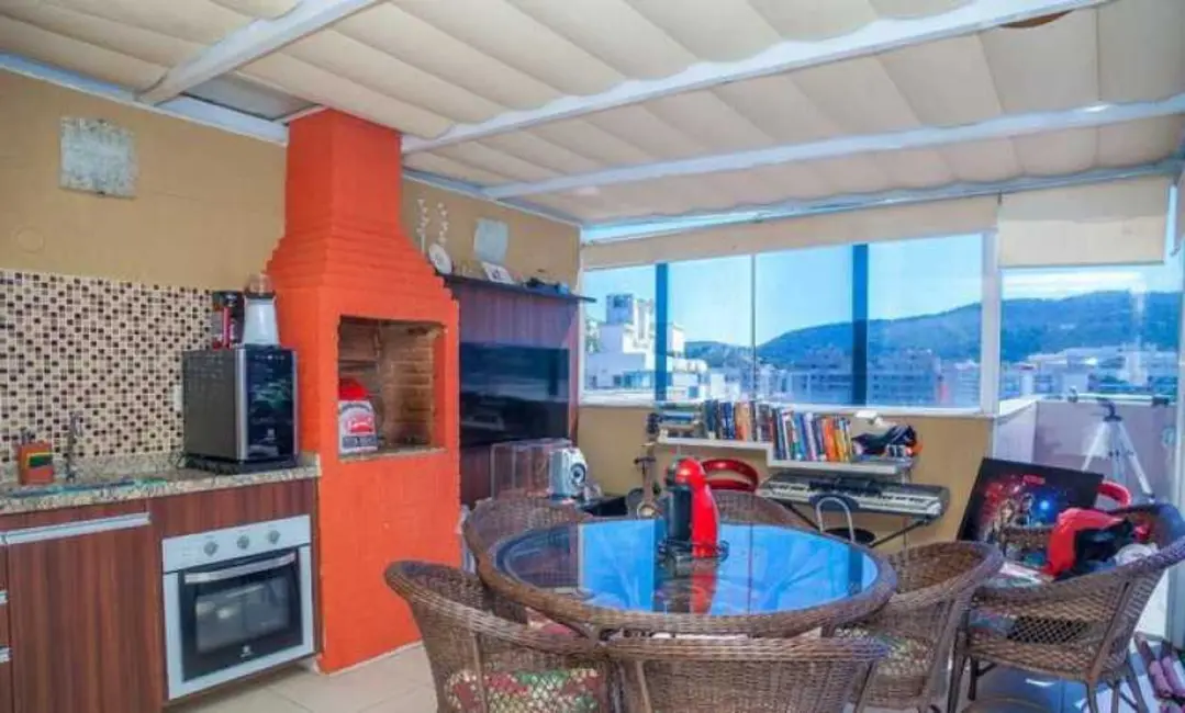 Foto 1 de Cobertura com 3 quartos à venda, 155m2 em Rio De Janeiro - RJ