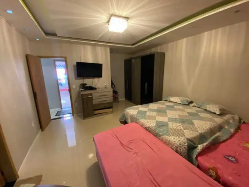 Casa de Condomínio com 4 quartos à venda, 195m2 em Rio De Janeiro - RJ - imagem 4 Foto 4 de Casa de Condomínio com 4 quartos à venda, 195m2 em Rio De Janeiro - RJ