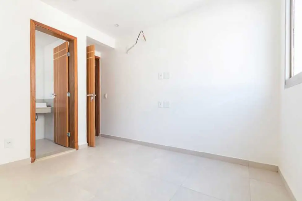 Apartamento com 3 quartos à venda, 85m2 em Rio De Janeiro - RJ - imagem 4 Foto 4 de Apartamento com 3 quartos à venda, 85m2 em Rio De Janeiro - RJ