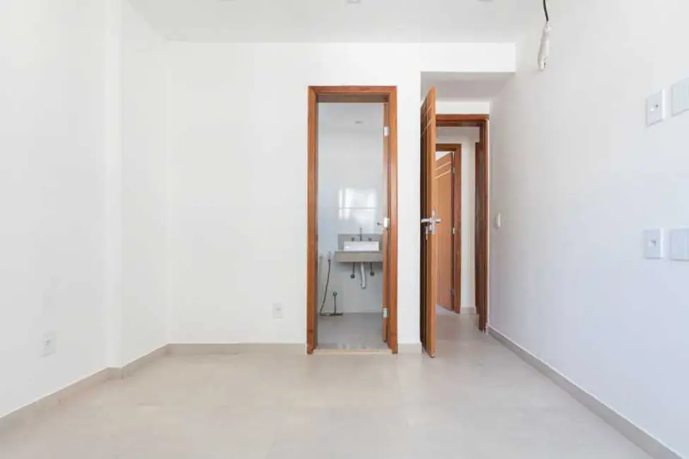 Apartamento com 3 quartos à venda, 85m2 em Rio De Janeiro - RJ - imagem 7 Foto 7 de Apartamento com 3 quartos à venda, 85m2 em Rio De Janeiro - RJ