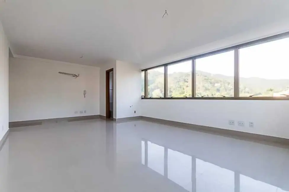 Sala Comercial à venda, 37m2 em Rio De Janeiro - RJ - imagem 5 Foto 5 de Sala Comercial à venda, 37m2 em Rio De Janeiro - RJ