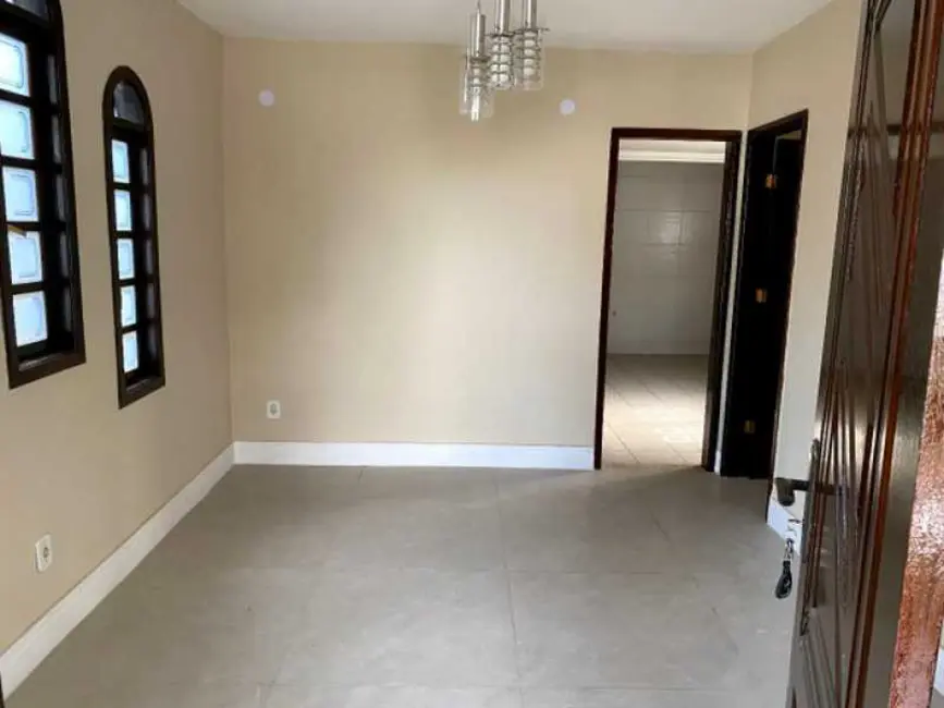 Foto 4 de Casa com 5 quartos à venda, 280m2 em Rio De Janeiro - RJ