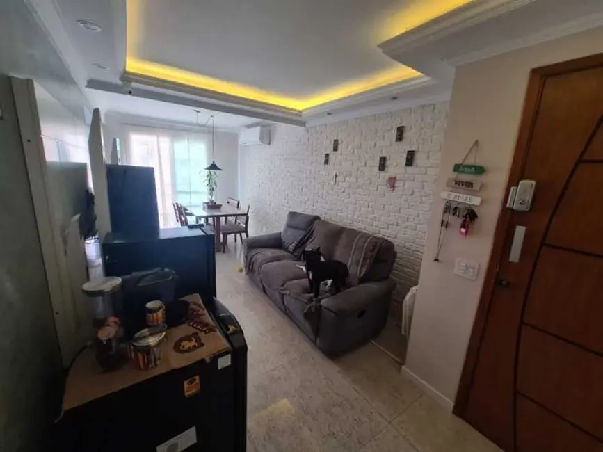 Apartamento com 3 quartos à venda em Rio De Janeiro - RJ - imagem 4 Foto 4 de Apartamento com 3 quartos à venda em Rio De Janeiro - RJ