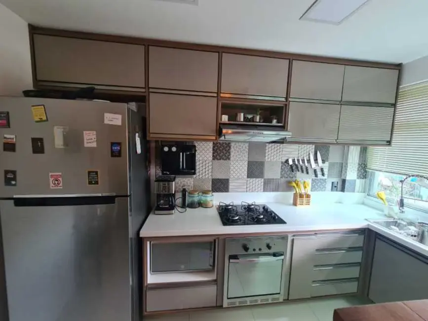 Apartamento com 3 quartos à venda em Rio De Janeiro - RJ - imagem 8 Foto 8 de Apartamento com 3 quartos à venda em Rio De Janeiro - RJ