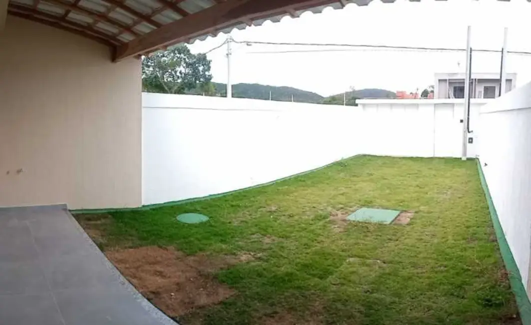 Foto 4 de Casa com 2 quartos à venda, 75m2 em Rio De Janeiro - RJ