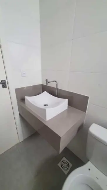 Casa com 2 quartos à venda, 75m2 em Rio De Janeiro - RJ - imagem 5 Foto 5 de Casa com 2 quartos à venda, 75m2 em Rio De Janeiro - RJ