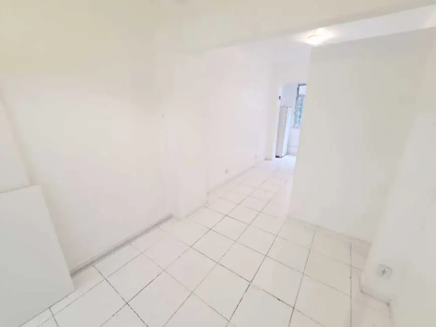 Kitnet à venda, 48m2 em Rio De Janeiro - RJ - imagem 7 Foto 7 de Kitnet à venda, 48m2 em Rio De Janeiro - RJ